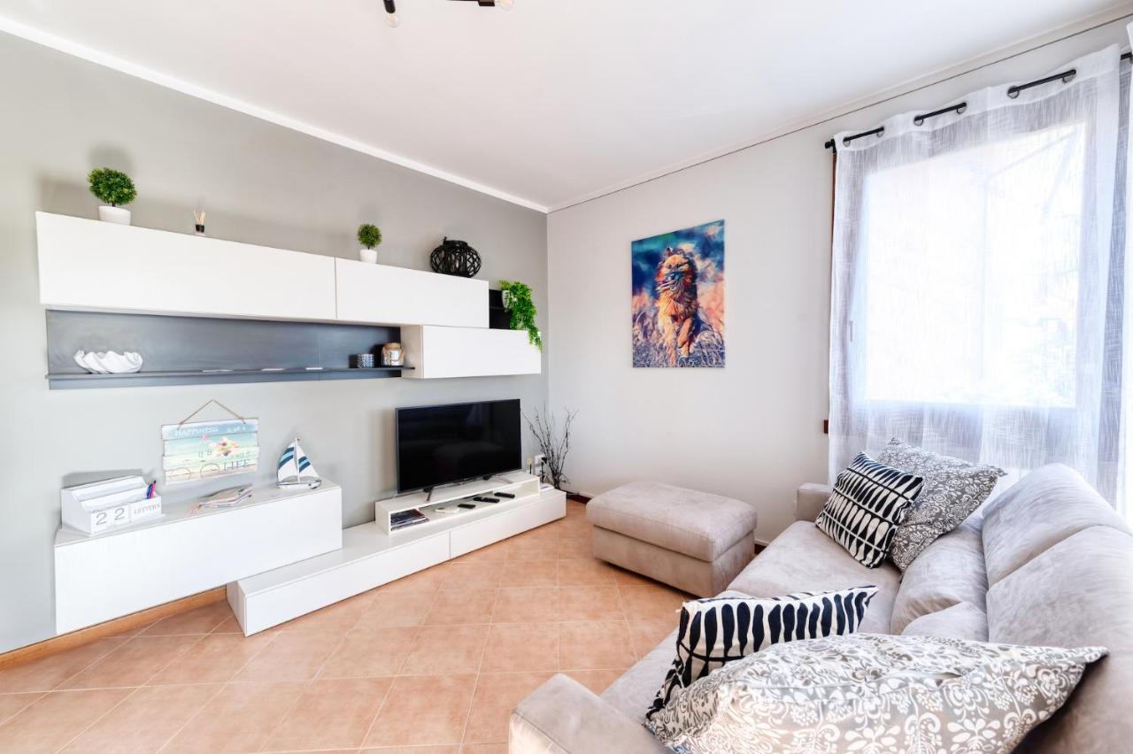Wolf House - Sirmione Holiday Екстер'єр фото