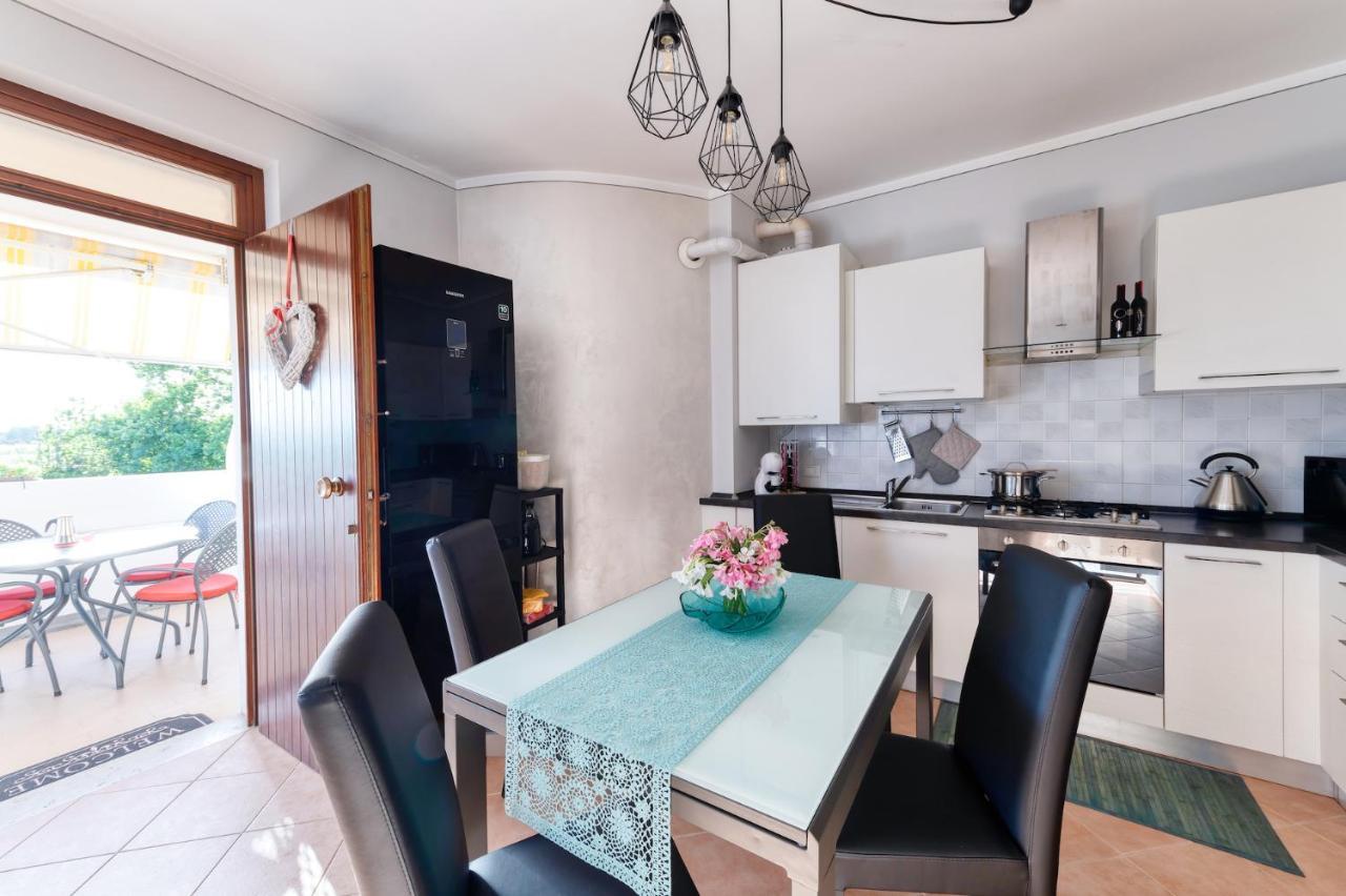 Wolf House - Sirmione Holiday Екстер'єр фото