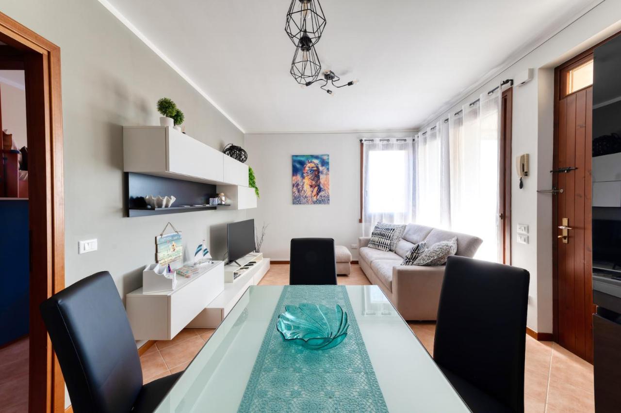 Wolf House - Sirmione Holiday Екстер'єр фото